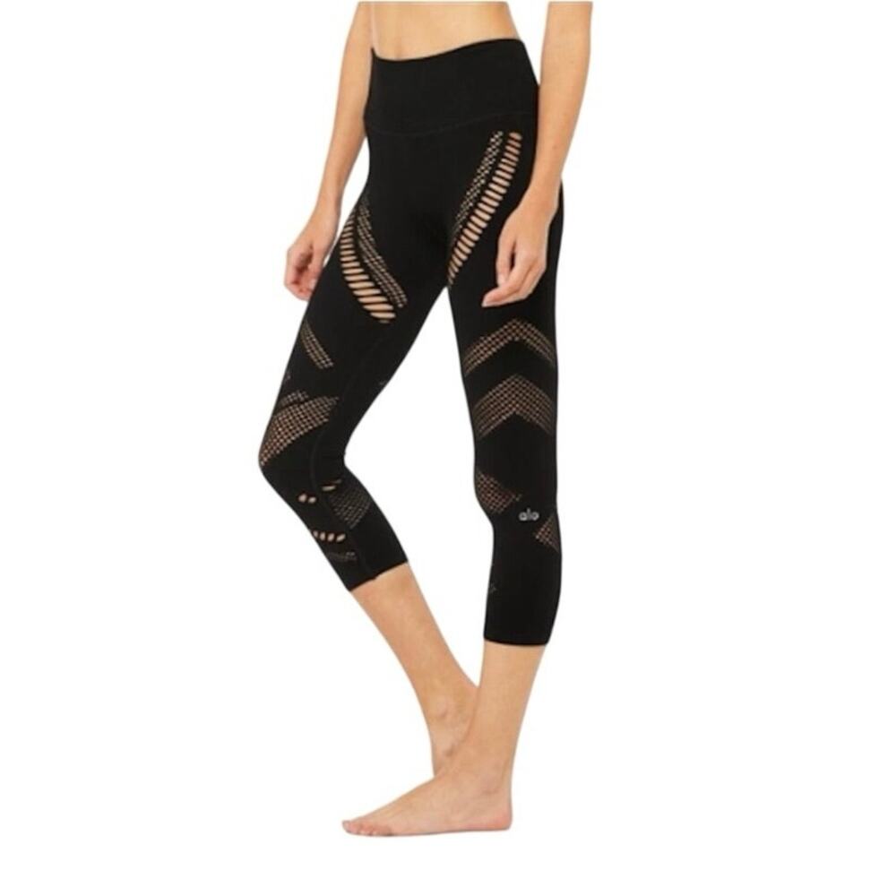 Alo Yoga High-Waist Ripped Warrior Cropped Leggings – Size Small